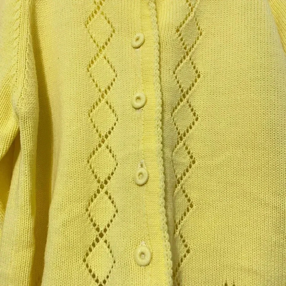 Vintage - 1960s/1970s Yellow Knit  Cardigan - Picture 4 of 5